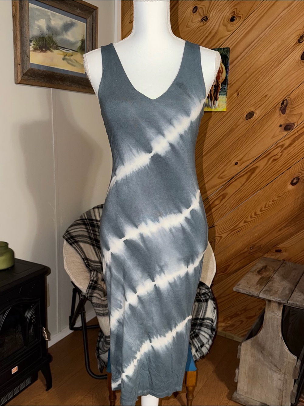 Final Touch Rayon Modal Sleeveless V-Neck Midi Dress in Gray and White Tie-Dye